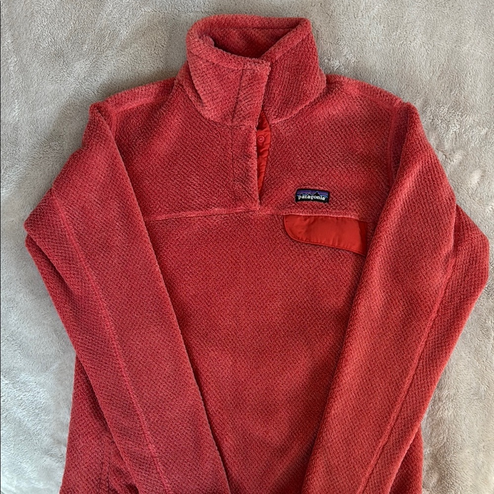 Patagonia Women's Bright Red/Coral Re-Tool Fleece Pullover
